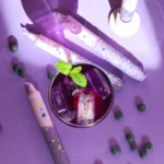 Ilgos dekoratyvinės cilindrinės žvakės - Violetinės vynuogės (po 1vnt.) - Image 7